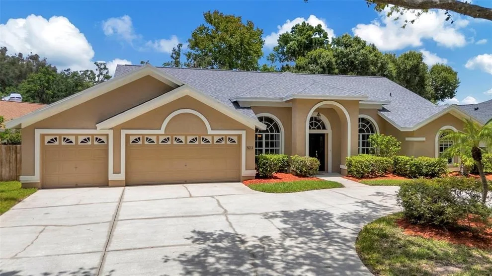 Unit for sale at 5633 GLENCREST BOULEVARD, TAMPA, FL 33625