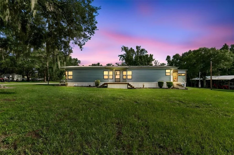 Unit for sale at 6325 OAKVIEW LANE, LAKELAND, FL 33811