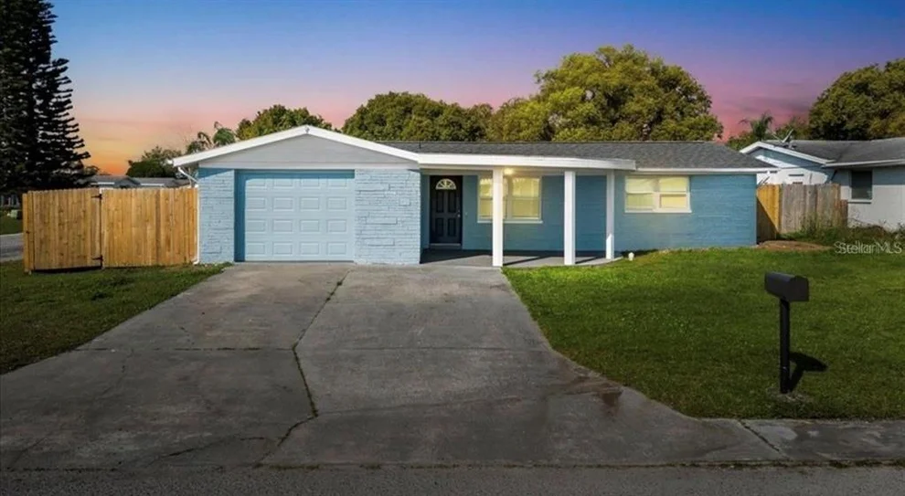 Unit for sale at 2705 GARDNER PLACE, HOLIDAY, FL 34691