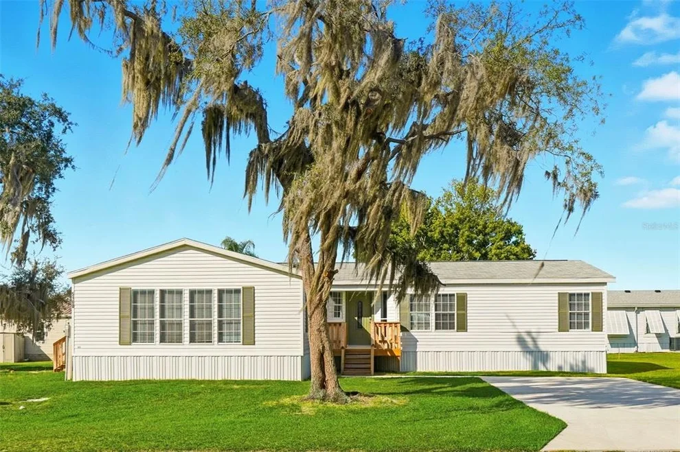 Unit for sale at 5180 LEXINGTON CIRCLE, WILDWOOD, FL 34785