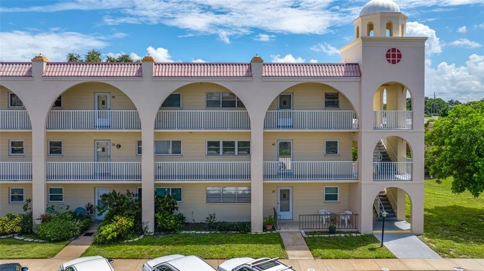 Unit for sale at 2258 WORLD PARKWAY BOULEVARD W, CLEARWATER, FL 33763