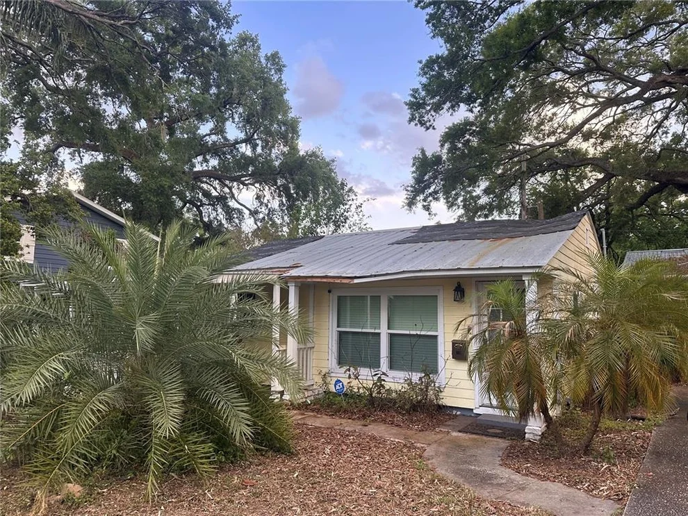Unit for sale at 39 HAMILTON HEATH DRIVE, TAMPA, FL 33604