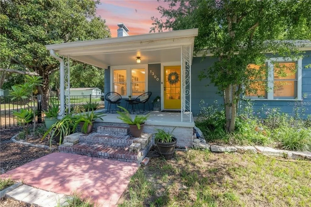 Unit for sale at 1300 E HENRY AVENUE, TAMPA, FL 33604