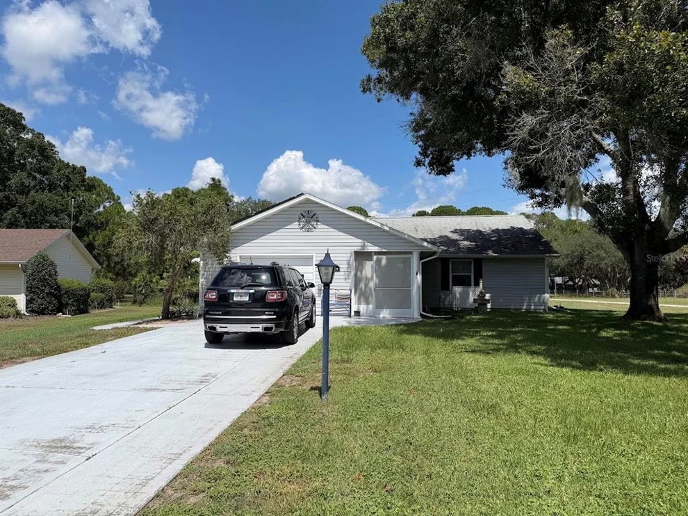 Unit for sale at 1410 NEW ABBEY AVENUE, LEESBURG, FL 34788