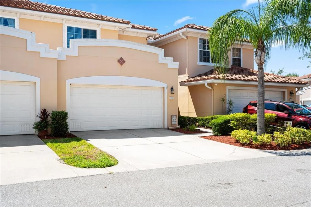 Unit for sale at 210 VALENCIA CIRCLE, ST PETERSBURG, FL 33716