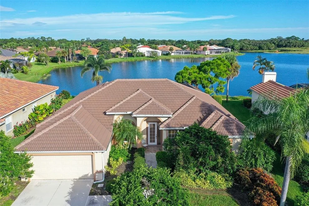 Unit for sale at 5113 FAR OAK CIRCLE, SARASOTA, FL 34238