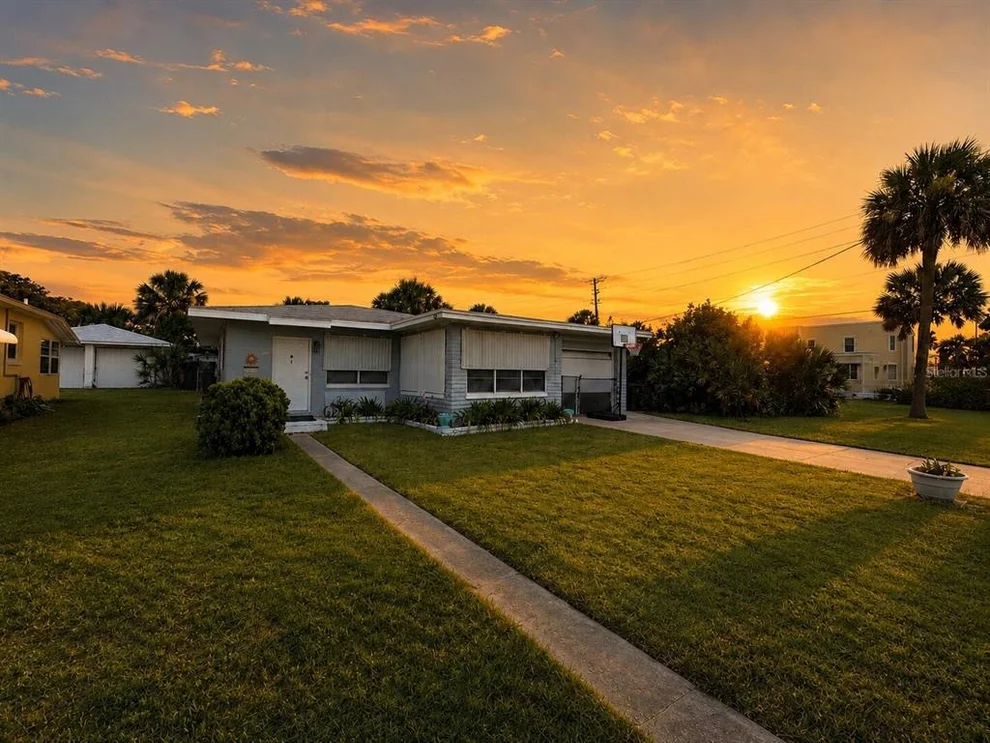 Unit for sale at 1517 N GRANDVIEW AVENUE, DAYTONA BEACH, FL 32118