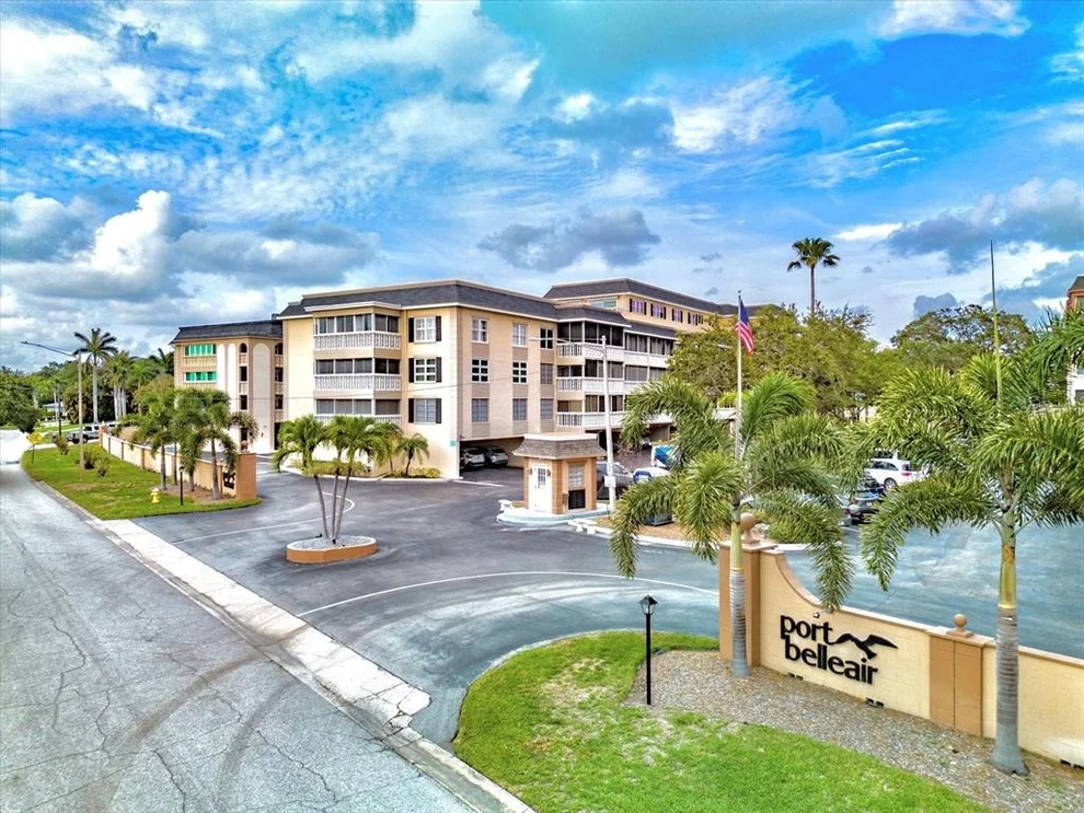 Unit for sale at 139 BLUFF VIEW DRIVE, BELLEAIR BLUFFS, FL 33770