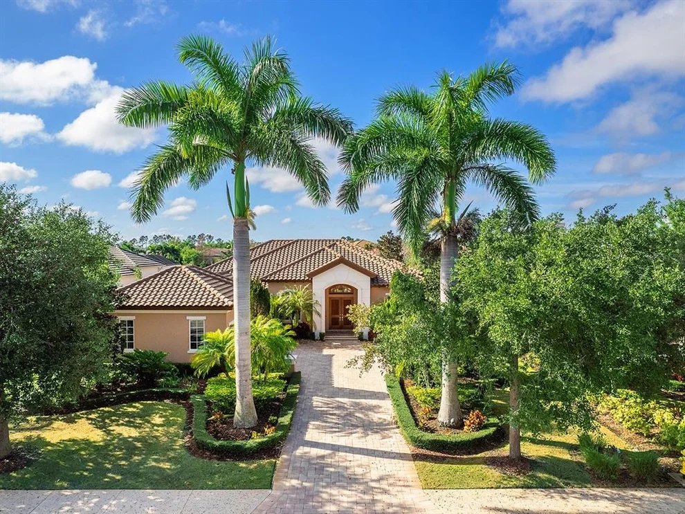 Unit for sale at 16206 BAYCROSS DRIVE, LAKEWOOD RANCH, FL 34202
