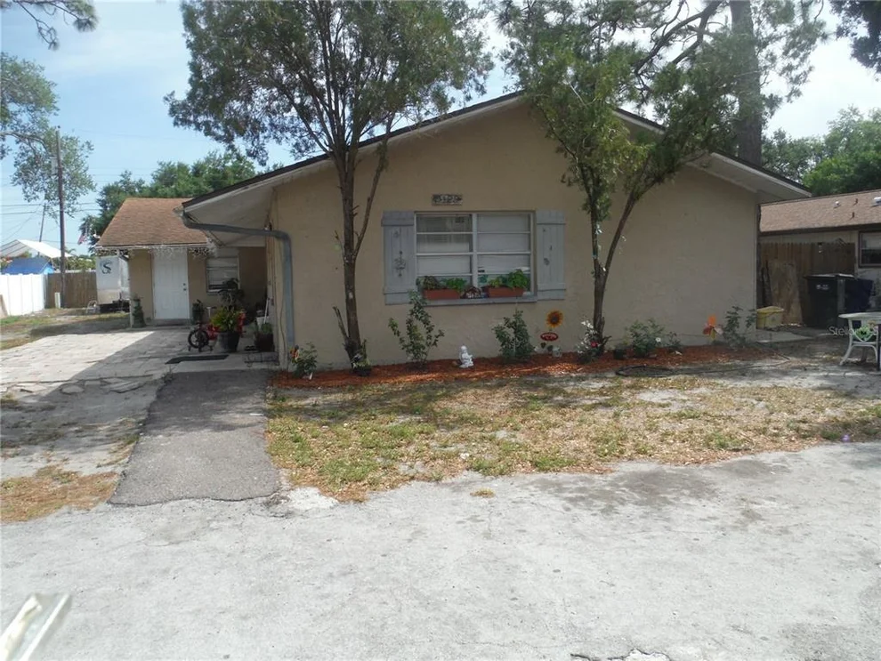 Unit for sale at 3122 GREEN ACRES AVENUE, LARGO, FL 33771