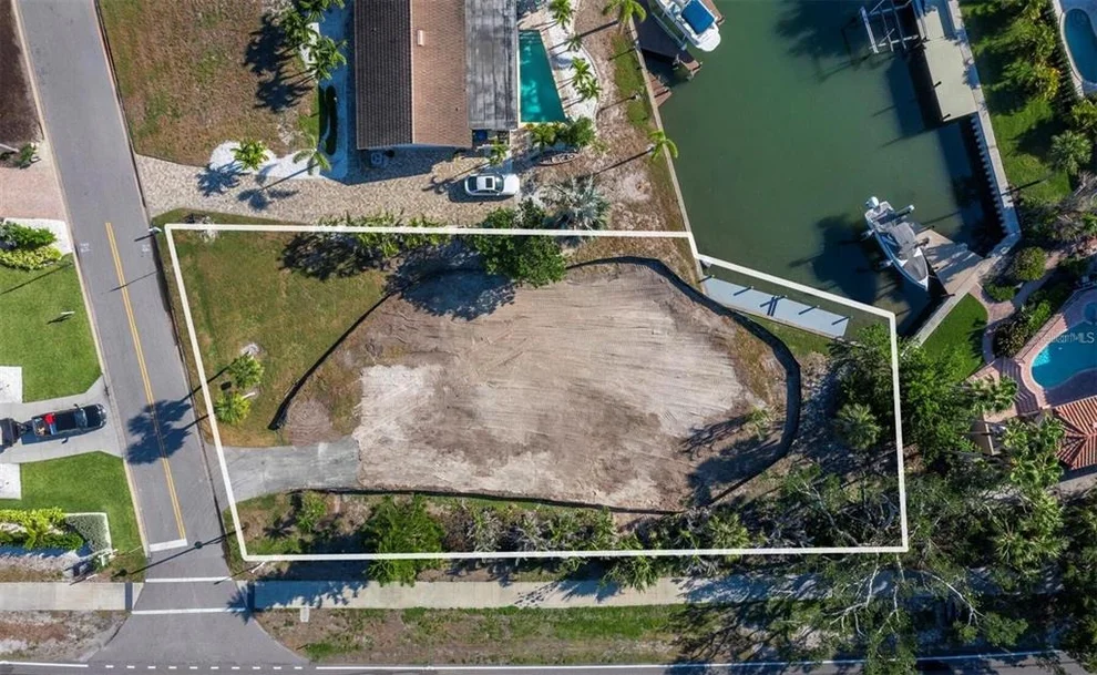 Unit for sale at 500 OUTRIGGER LANE, LONGBOAT KEY, FL 34228