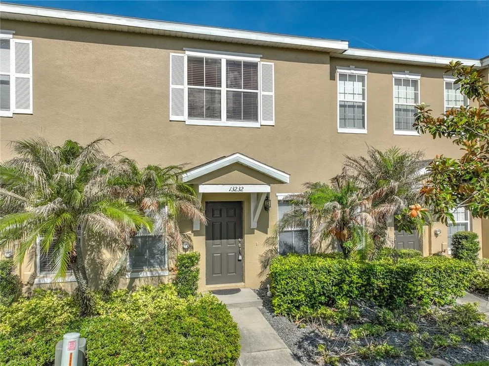 Unit for sale at 13232 DANIELS LANDING CIRCLE, WINTER GARDEN, FL 34787