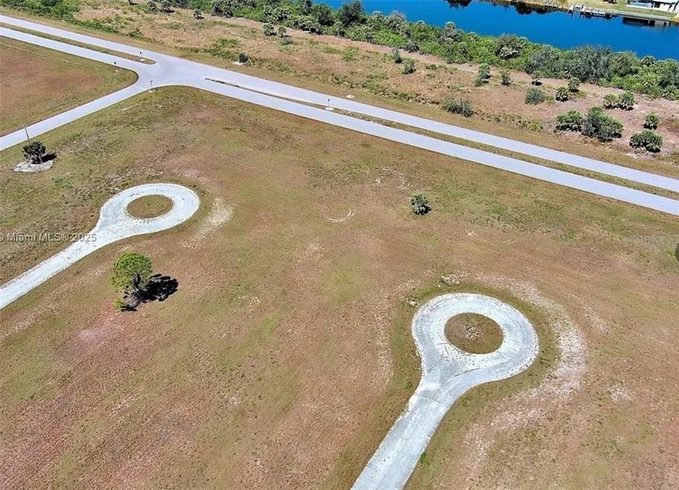 Unit for sale at 15 COTTONWOOD COURT, PLACIDA, FL 33946