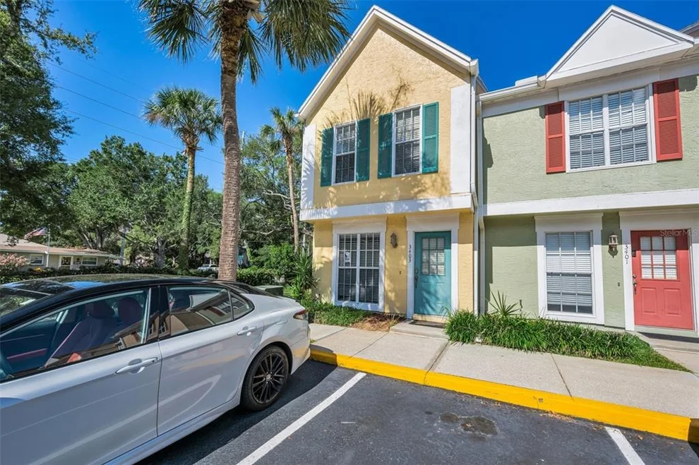 Unit for sale at 3403 W WYOMING CIRCLE, TAMPA, FL 33611