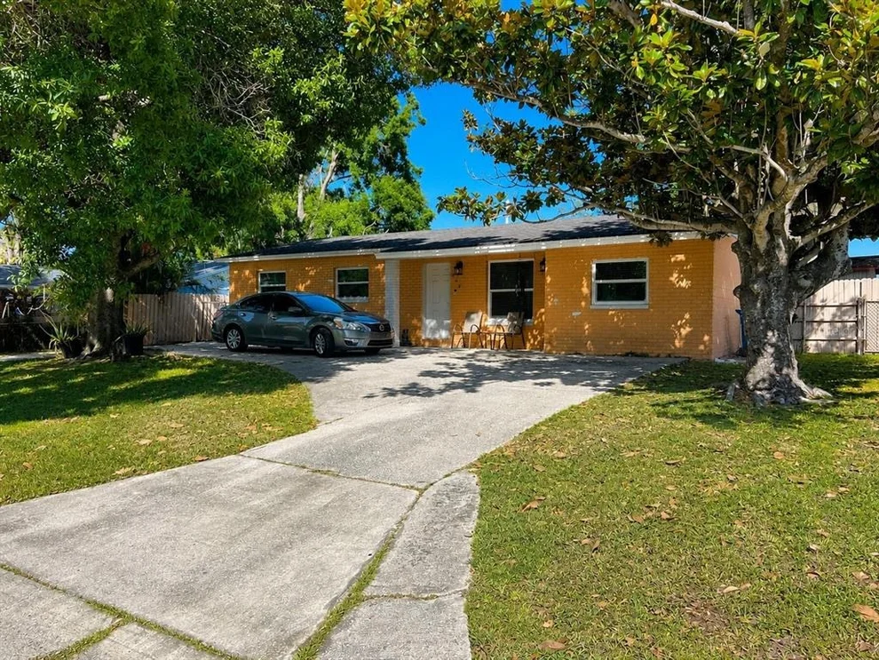 Unit for sale at 802 PAPAYA DRIVE, TAMPA, FL 33619