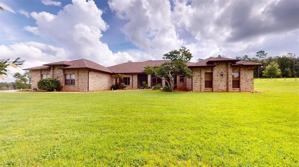 Unit for sale at 17210 PARRISH GROVE ROAD, DADE CITY, FL 33523