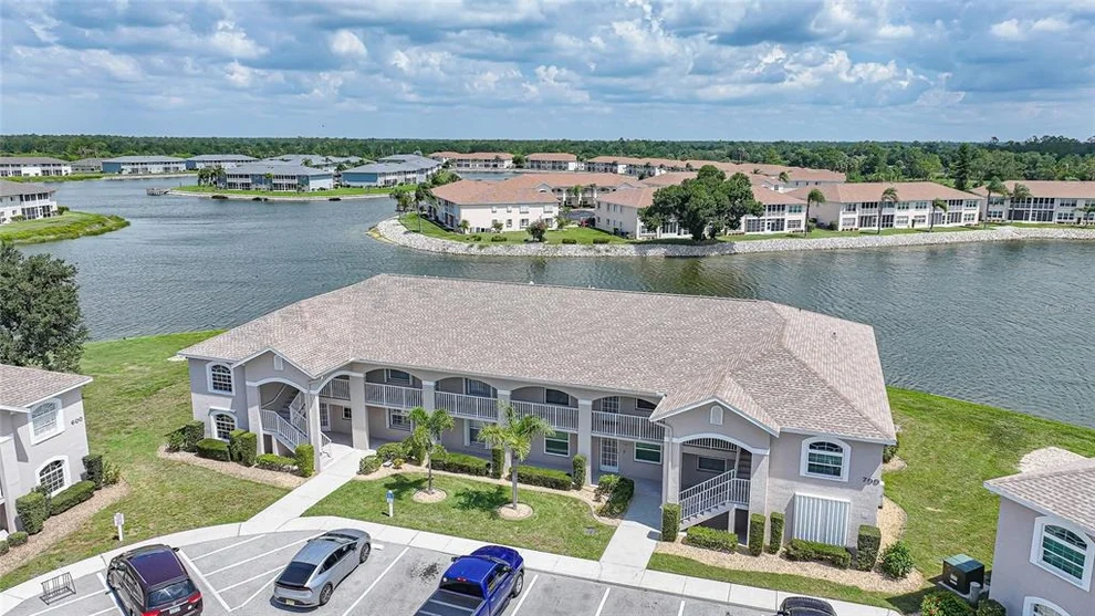 Unit for sale at 11644 SW EGRET CIRCLE, LAKE SUZY, FL 34269
