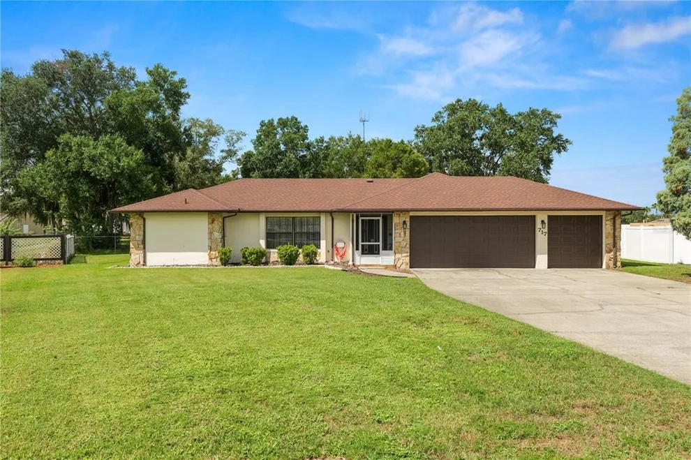 Unit for sale at 717 CEDAR KNOLL DRIVE S, LAKELAND, FL 33809