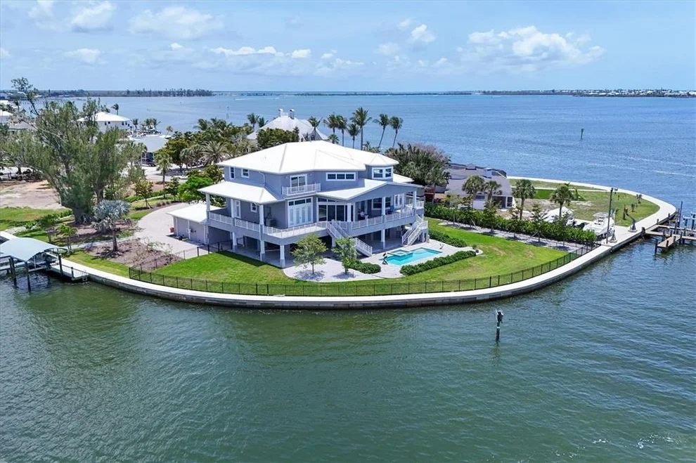 Unit for sale at 565 GREEN DOLPHIN DRIVE S, PLACIDA, FL 33946