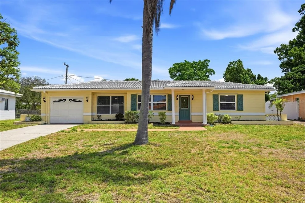 Unit for sale at 4813 LAKE CHARLES DRIVE N, KENNETH CITY, FL 33709