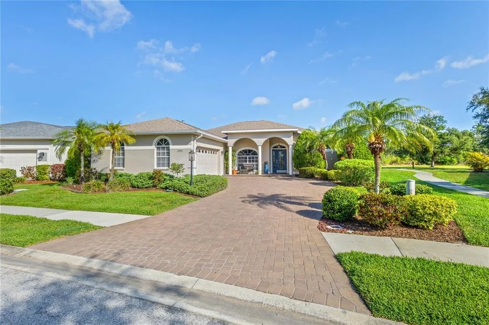 Unit for sale at 10921 BLUESTEM CIRCLE, LAKEWOOD RANCH, FL 34202
