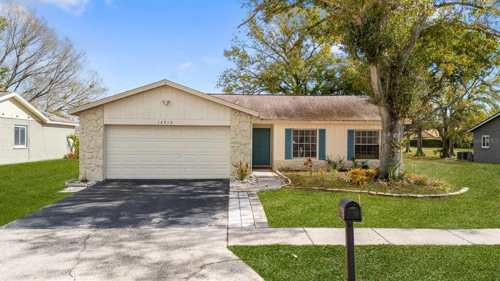 Unit for sale at 12910 LEADWOOD DRIVE, RIVERVIEW, FL 33579