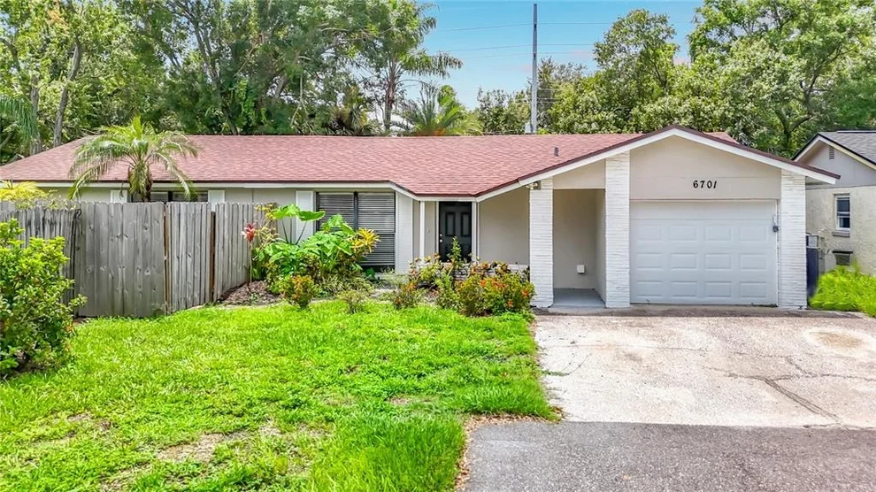Unit for sale at 6701 VILLAGE GROVE COURT, TAMPA, FL 33615