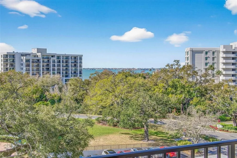 Unit for sale at 150 BELLEVIEW BOULEVARD, BELLEAIR, FL 33756