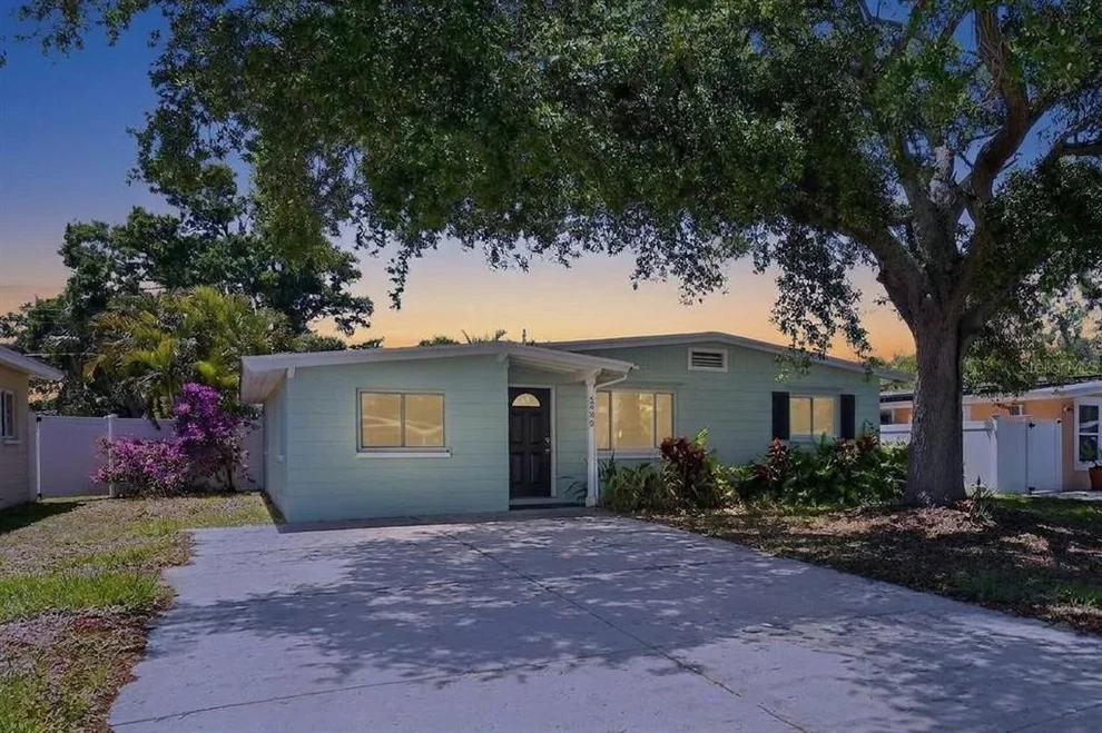 Unit for sale at 3300 KINGSTON STREET N, ST PETERSBURG, FL 33713