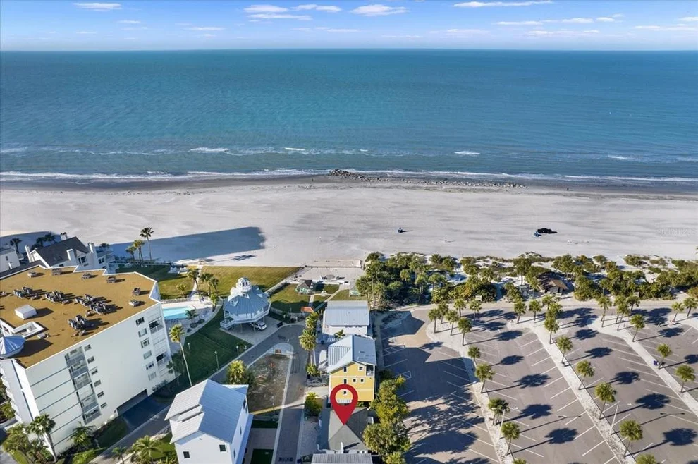 Unit for sale at 39 181ST AVENUE W, REDINGTON SHORES, FL 33708