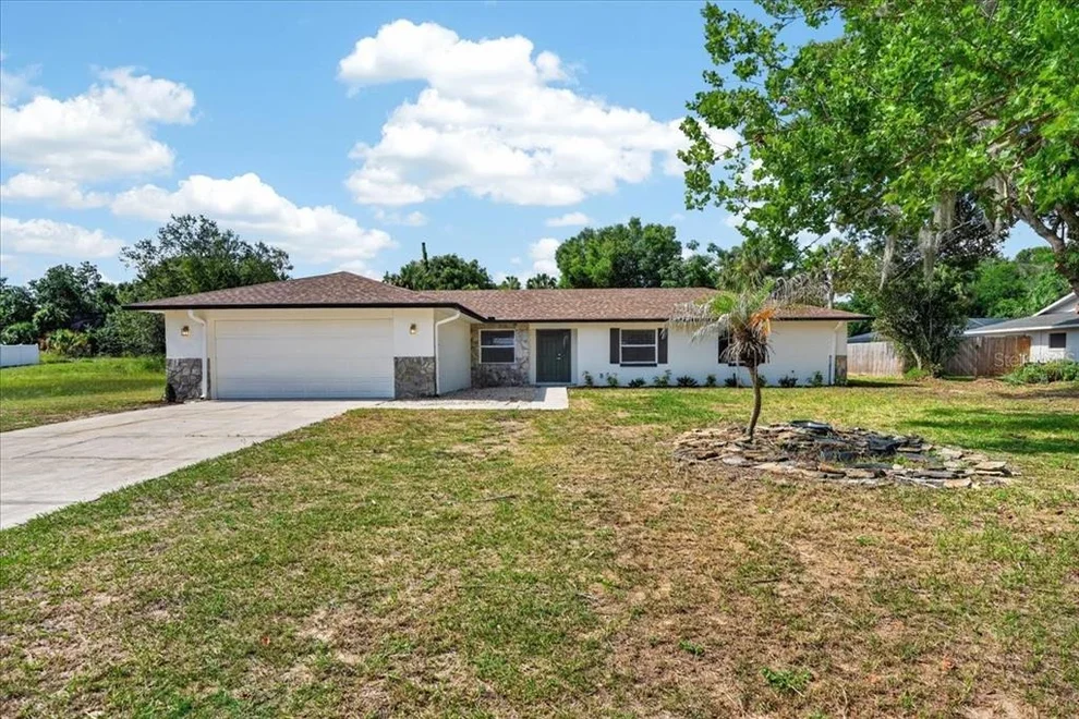 Unit for sale at 5115 MOCKINGBIRD LANE, FRUITLAND PARK, FL 34731