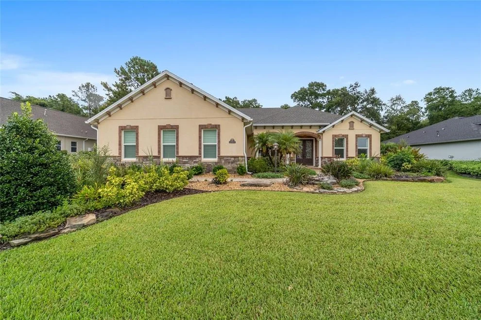 Unit for sale at 3907 SE 10TH AVENUE, OCALA, FL 34480
