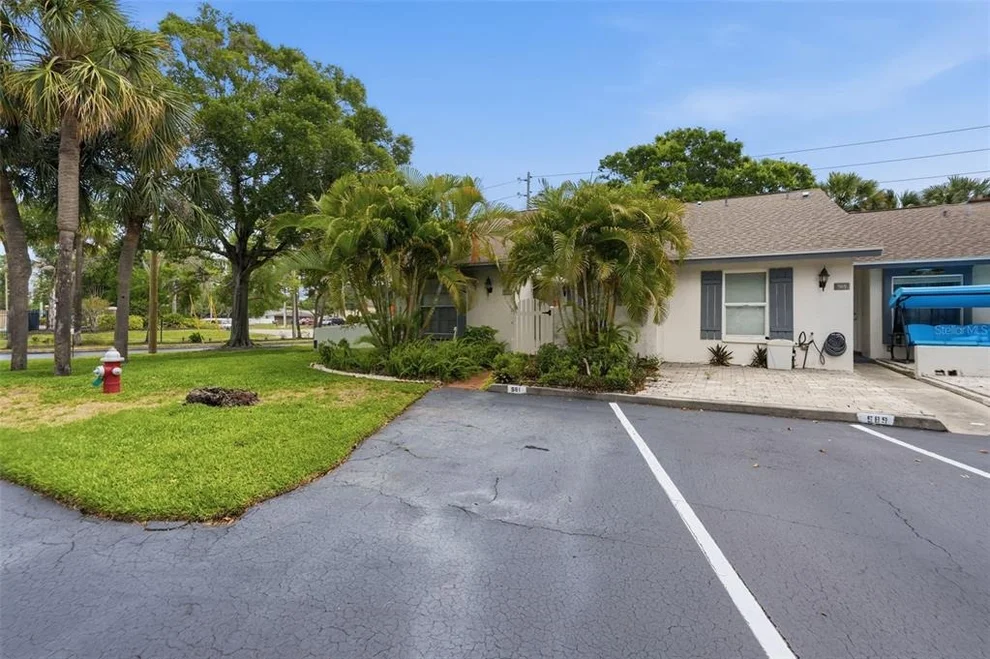 Unit for sale at 561 LAGUNA VISTA COURT, LARGO, FL 33771