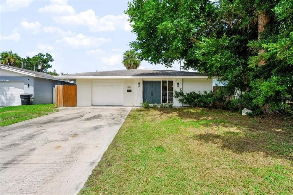 Unit for sale at 1849 NEW HAMPSHIRE AVENUE NE, ST PETERSBURG, FL 33703