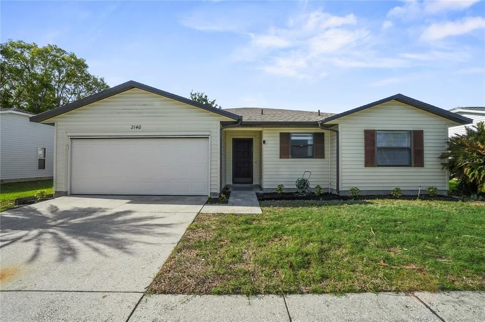Unit for sale at 2140 GRAND CYPRESS DRIVE, LAKELAND, FL 33810
