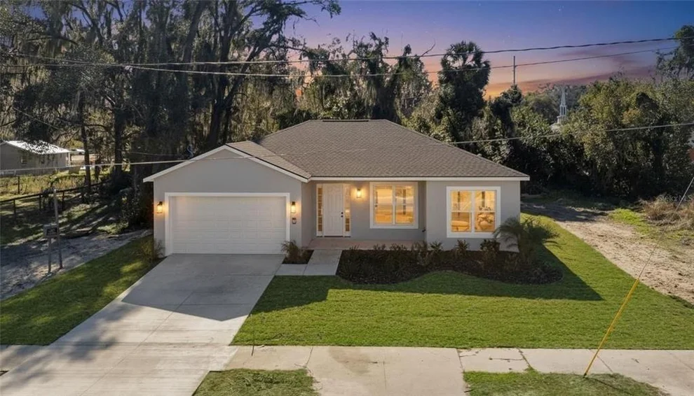 Unit for sale at 902 SW 2ND STREET, OCALA, FL 34471