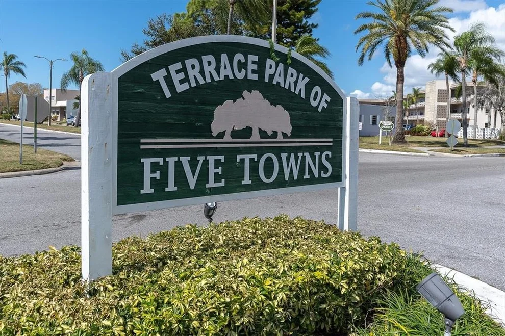 Unit for sale at 8198 TERRACE GARDEN DRIVE, ST PETERSBURG, FL 33709