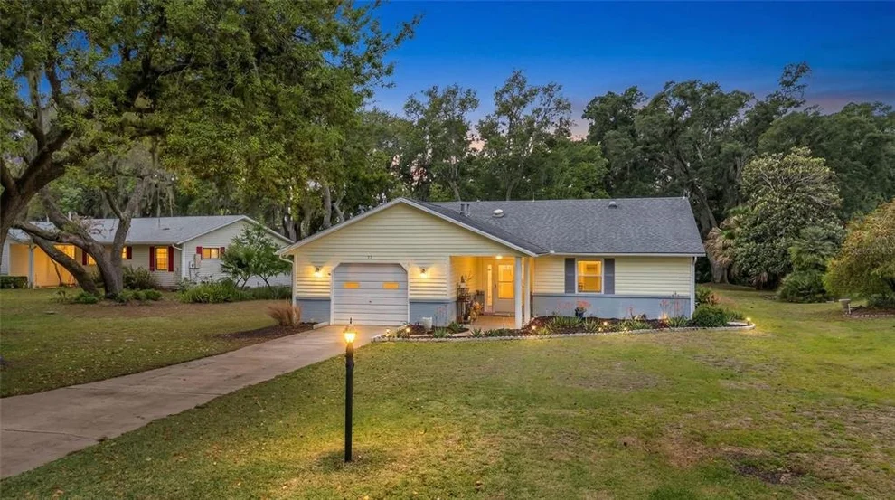 Unit for sale at 27 GORDON COURT, LEESBURG, FL 34788