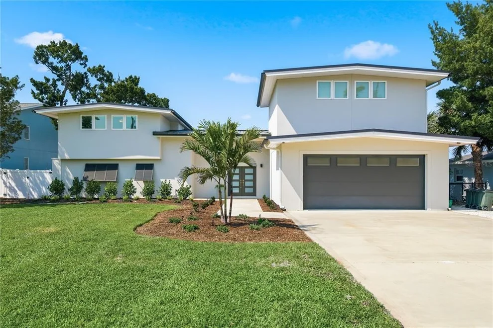 Unit for sale at 915 BAYSHORE DRIVE, TARPON SPRINGS, FL 34689