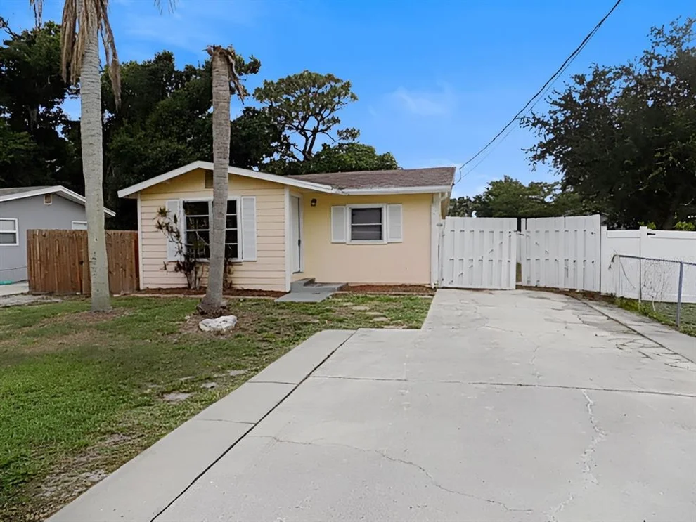 Unit for sale at 4610 SLOAN AVENUE, SARASOTA, FL 34233