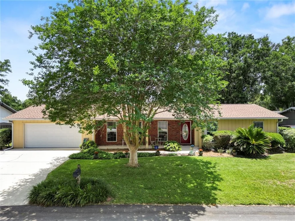 Unit for sale at 1311 GLENVIEW LANE, LAKELAND, FL 33813