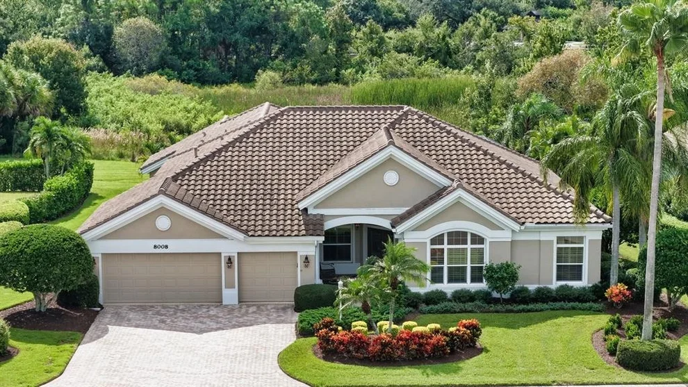 Unit for sale at 8008 ROYAL BIRKDALE CIRCLE, LAKEWOOD RANCH, FL 34202