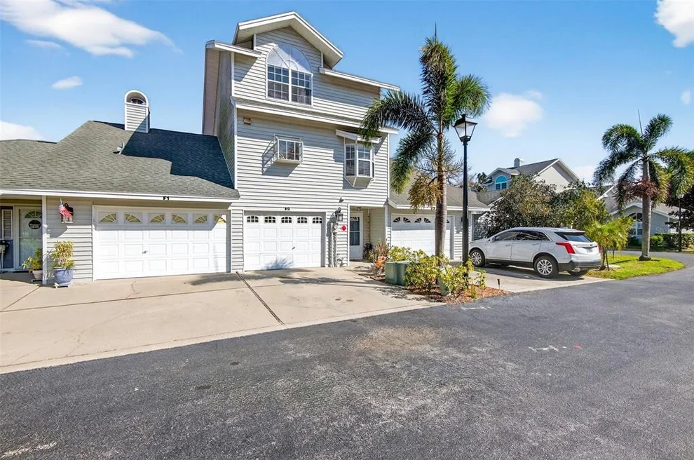 Unit for sale at 11722 CURRIE LANE, LARGO, FL 33774