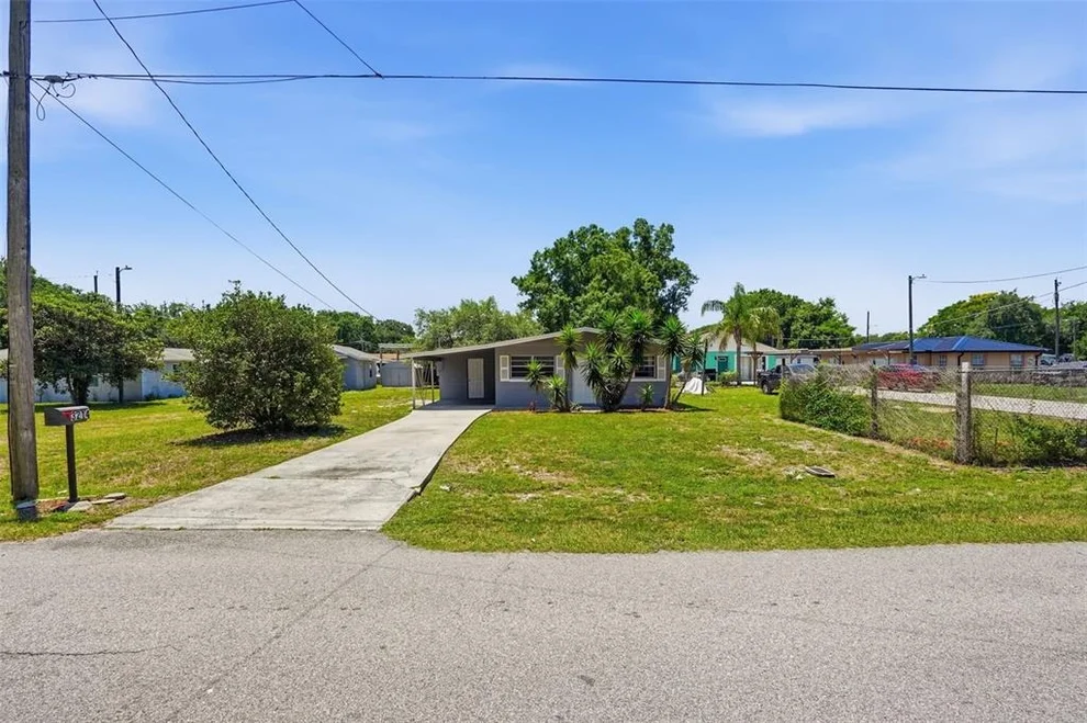 Unit for sale at 3214 AVENUE Q NW, WINTER HAVEN, FL 33881