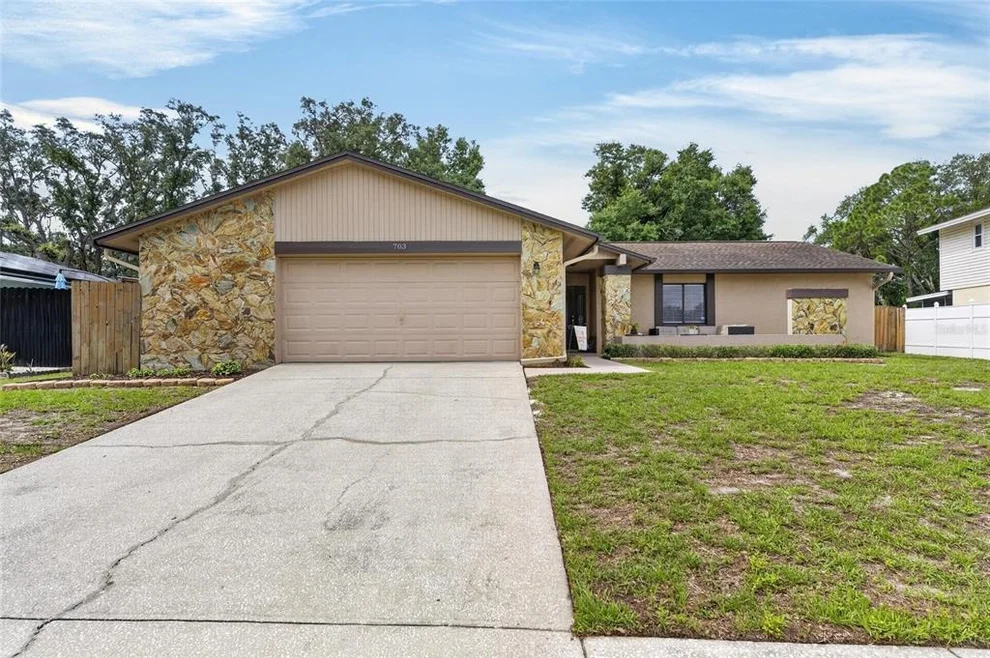 Unit for sale at 703 ISLETON DRIVE, BRANDON, FL 33511
