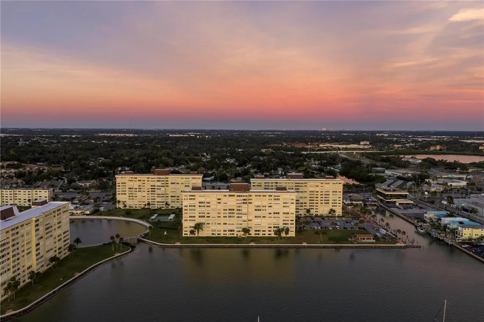 Unit for sale at 4525 COVE CIRCLE, ST PETERSBURG, FL 33708