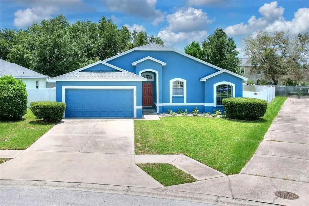 Unit for sale at 736 OVERLOOK GROVE DRIVE, WINTER HAVEN, FL 33884