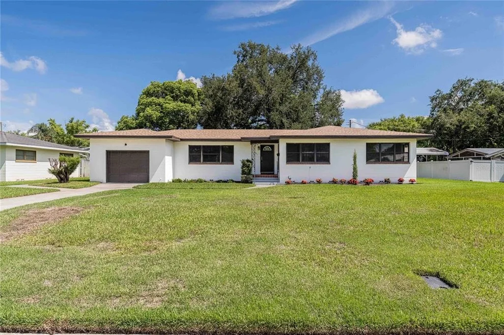 Unit for sale at 521 BONNIE DRIVE, LAKELAND, FL 33803