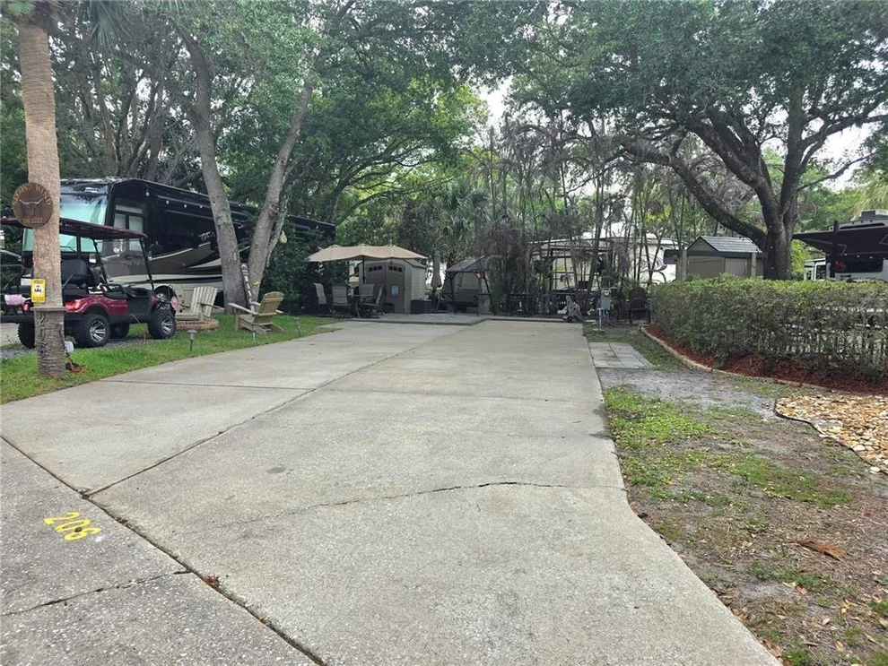 Unit for sale at 206 LONGHORN DRIVE, LAKE WALES, FL 33898