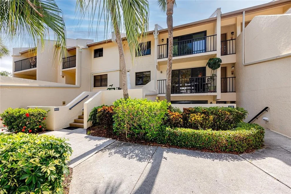 Unit for sale at 7530 SUNSHINE SKYWAY LANE S, ST PETERSBURG, FL 33711